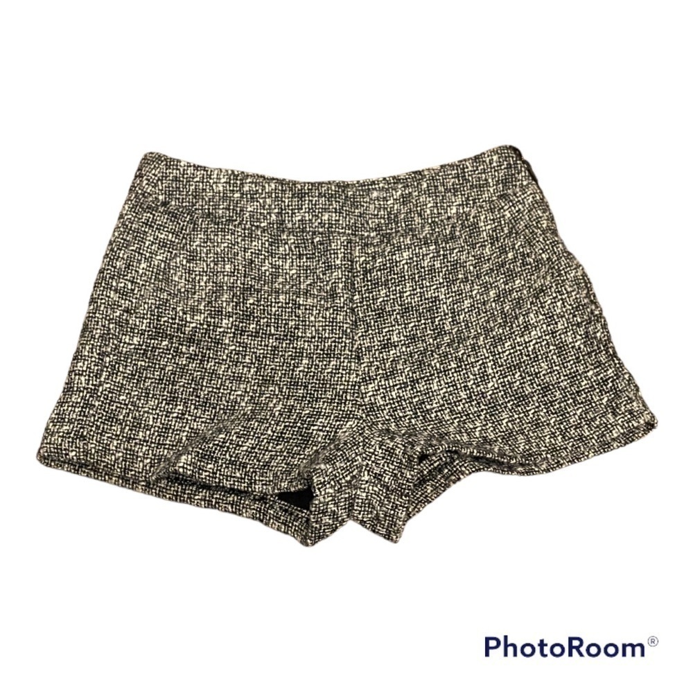 Forever 21 black and white tweed shorts | Size 27